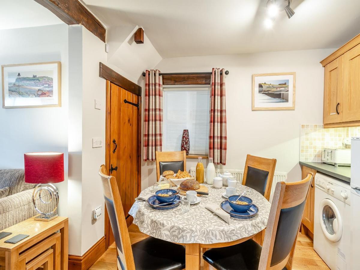 Nans Cottage - Uk43350 Whitby Extérieur photo